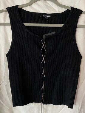 NWT Fashion Nova Black Ribbed Tank With Silver Butterfly Chain Lace Front Sz Lg